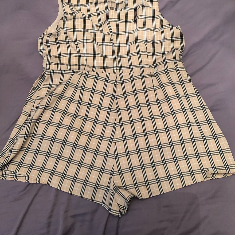 Romper - Picture 3 of 3
